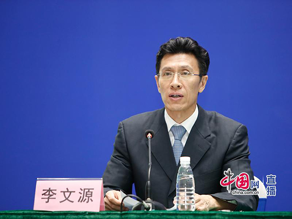 600-南方医科大学南方医院院长李文源介绍情况.jpg